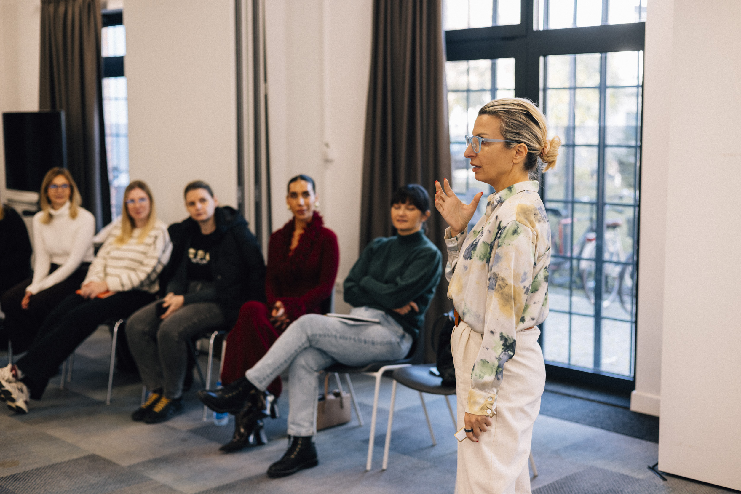 Reading Between the Lines: A Deep Dive into Micro-Expressions with Biljana Rakić